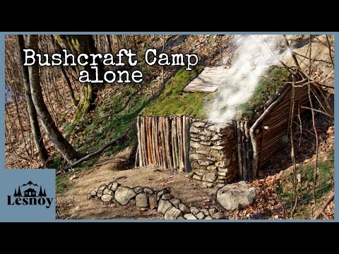 A hut in the woods. Lone Bushcraft